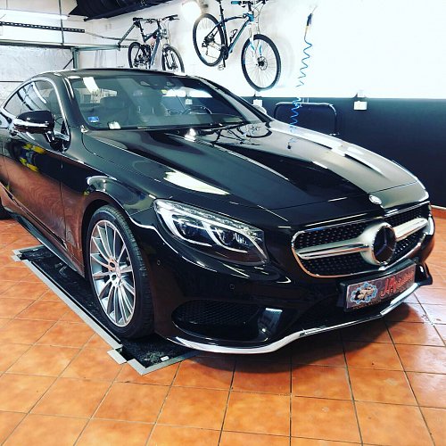 BROSCAR CAR-WASH Keramická ochrana laku - 16705eb8-3b4d-46e5-acc0-c8d628d21f2c.jpg